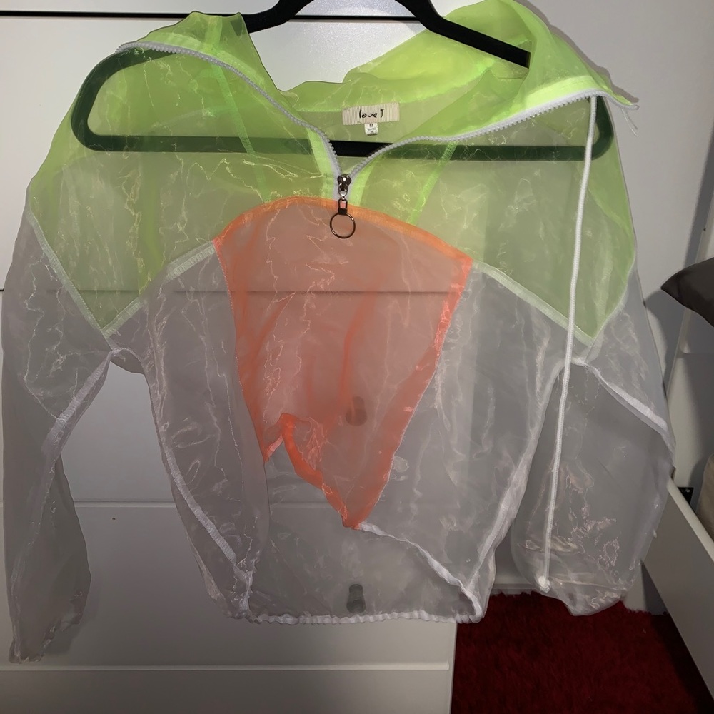 Mesh Quarter Zip Pull Over